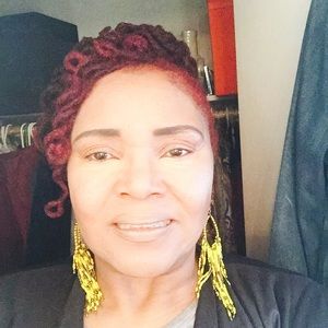 Meet your Posher, Melba